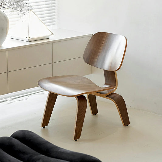 Eames Style Plywood LCW Lounge Chair 45° angle