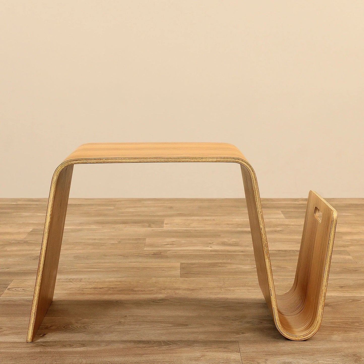 Offi Mag Table ash