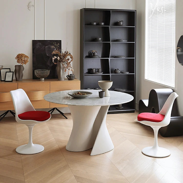 Tulip Chair red seat