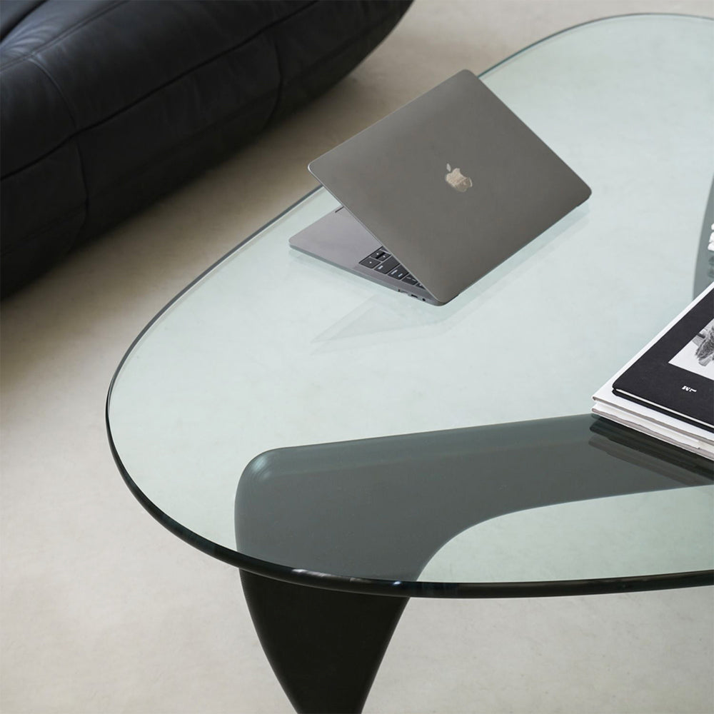 Replica Noguchi Coffee Table 19mm tempered glass black Base