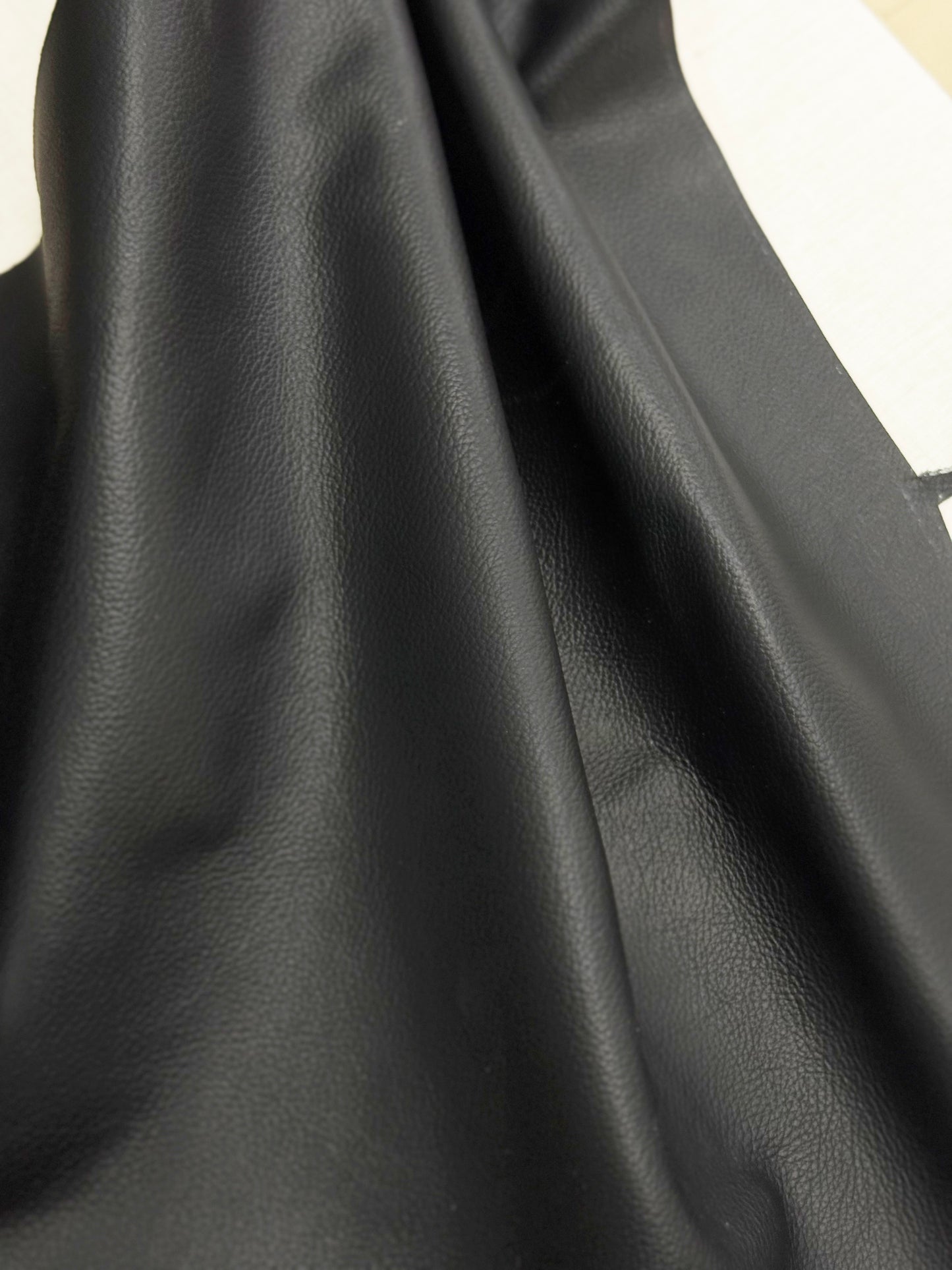 Wenaifurniture  leather Sample and shipping Fee