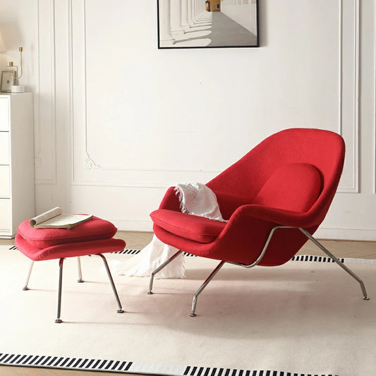  Womb Chair red