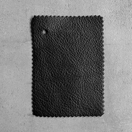 PK22 Lounge Chair black leather