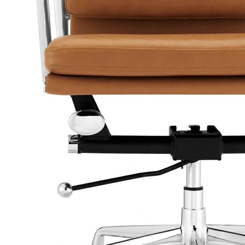 Eames soft pad EA217 tan leather executive office chair close-up