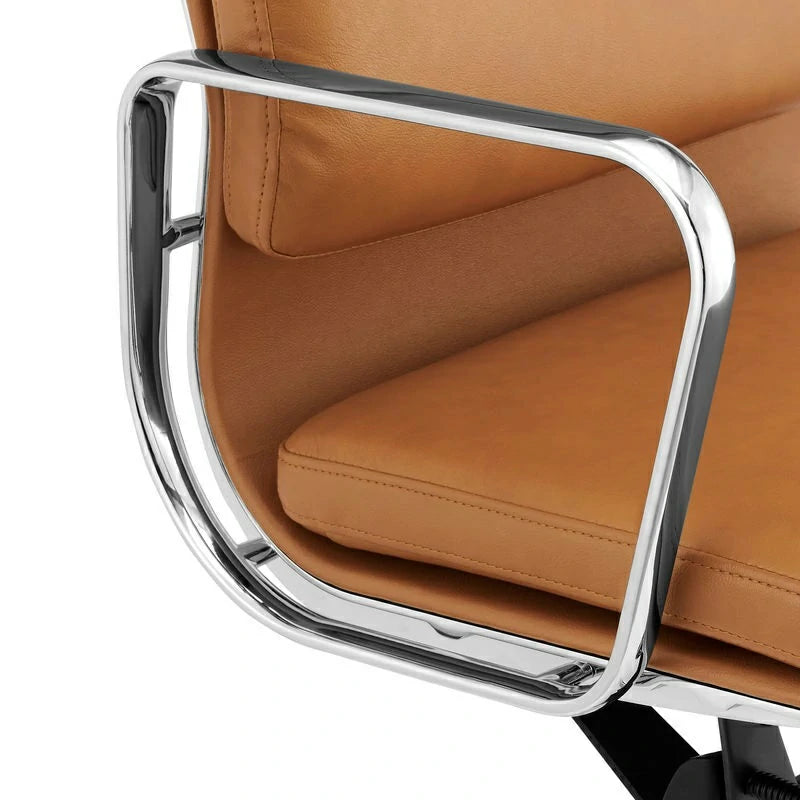 Eames soft pad EA217 tan leather executive office chair close-up