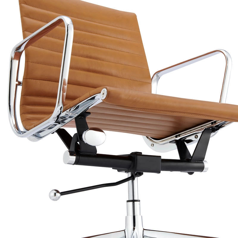 Eames Executive Office Chair EA117 tan leather close up