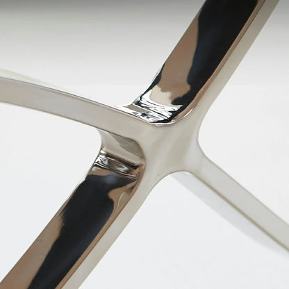 Barcelona Lounge Chair Black leather close up