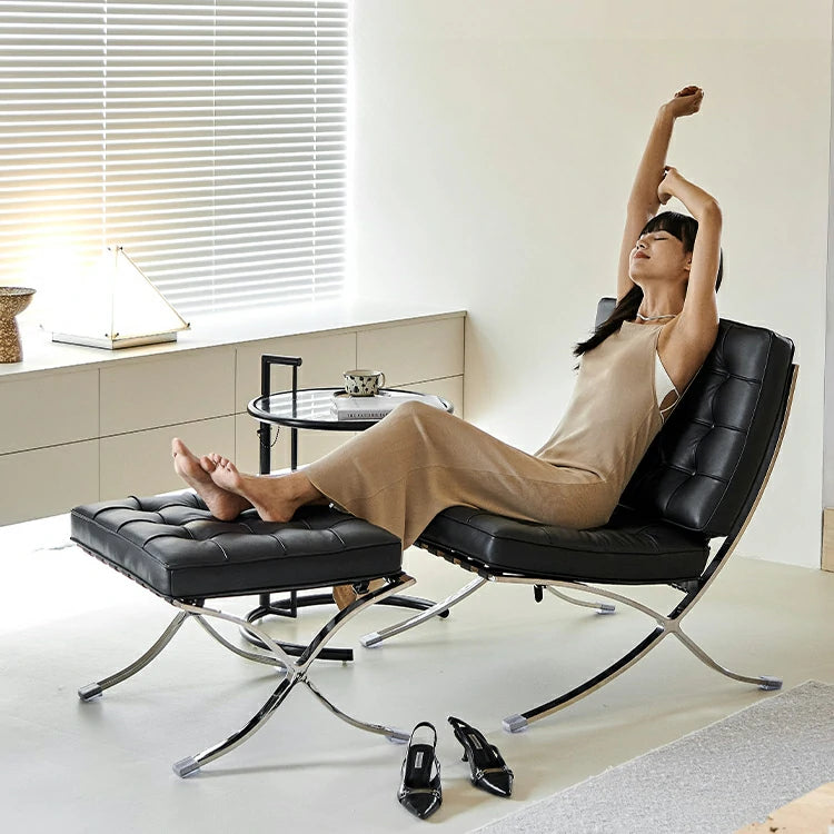 Barcelona Lounge Chair black leather