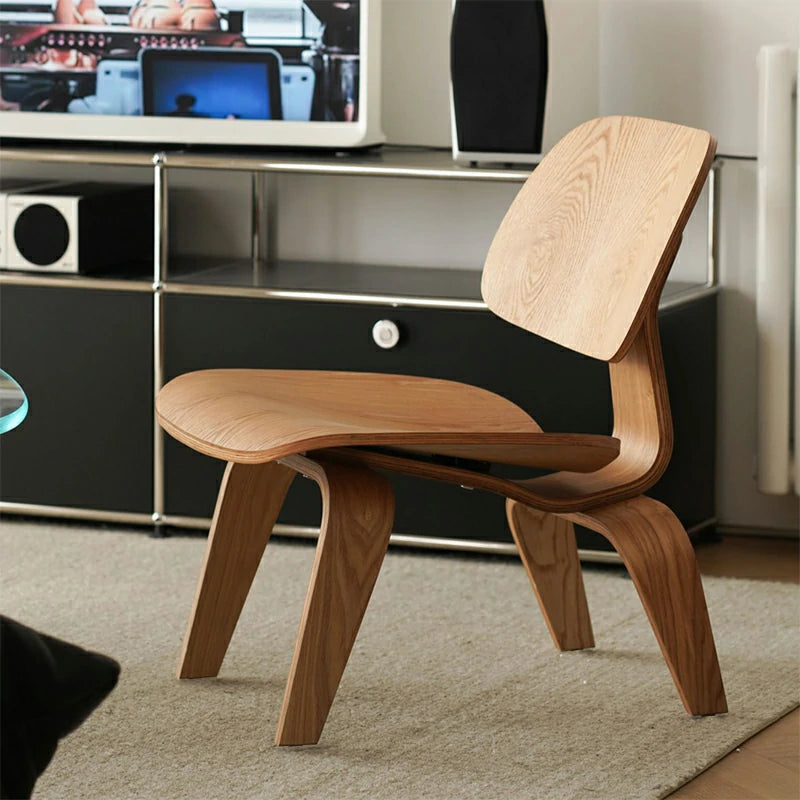 Eames Style Ply­wood LCW Lounge Chair  ash