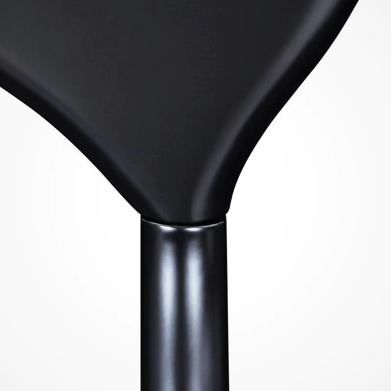 Replica lsamu Noguchi coffee Table black Base close up