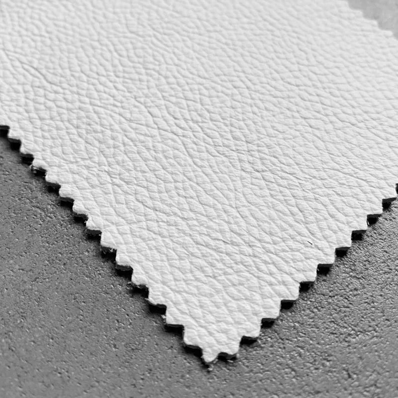 Eames Executive Office Chair EA219  
white leather sample close up